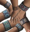 Wide design pote bracelet