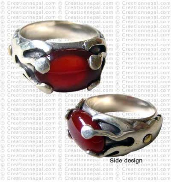 Ameba design finger ring