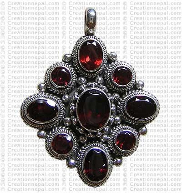 Multi stone pendant 2