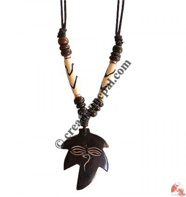 Buddha-Eye on leaf bone pendant