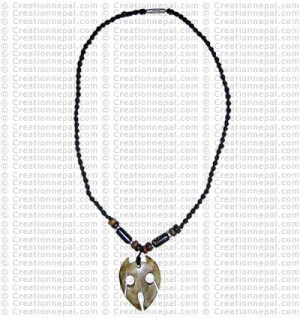 Owl pendant necklace