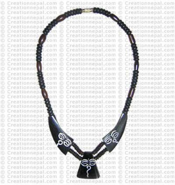 Buddha-eye necklace 1