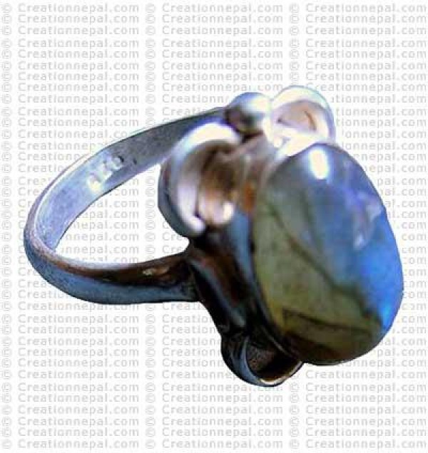 Laborite finger ring