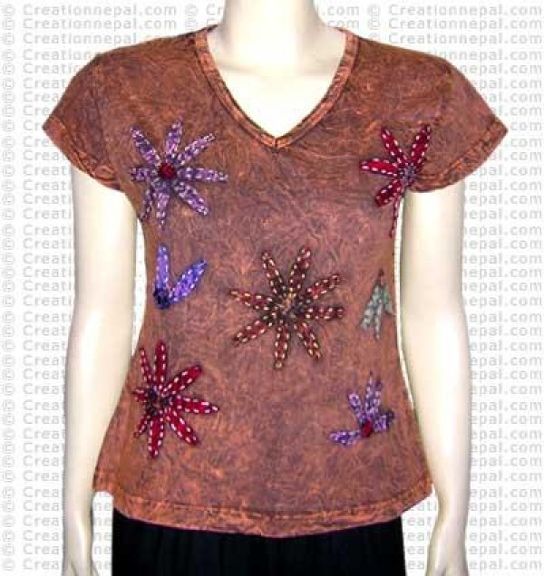 Hand emb flower t-shirt