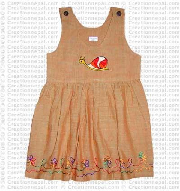 Sleeveless cotton baby frock