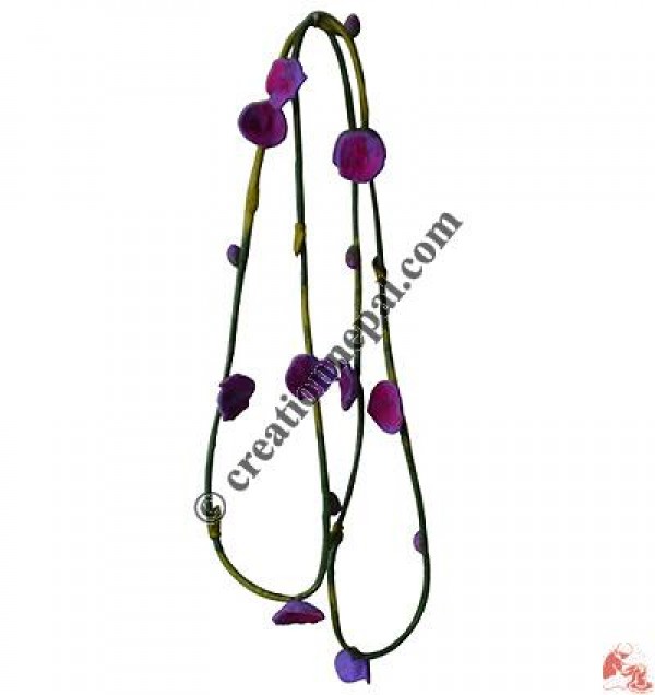 Soft wool felt flower necklace 1