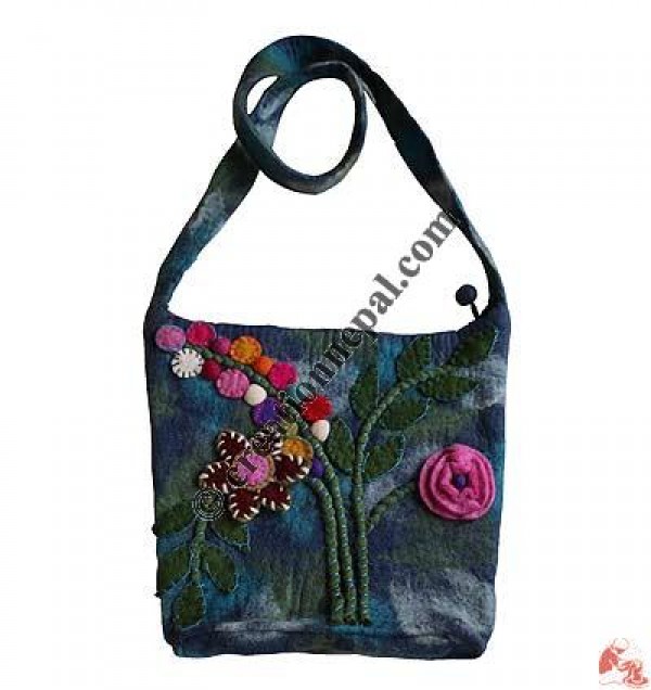 Bucket Shaped 3-Stemed Felt Bag