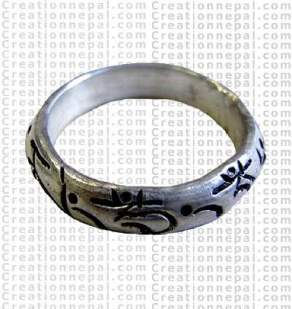 Carved finger ring 2