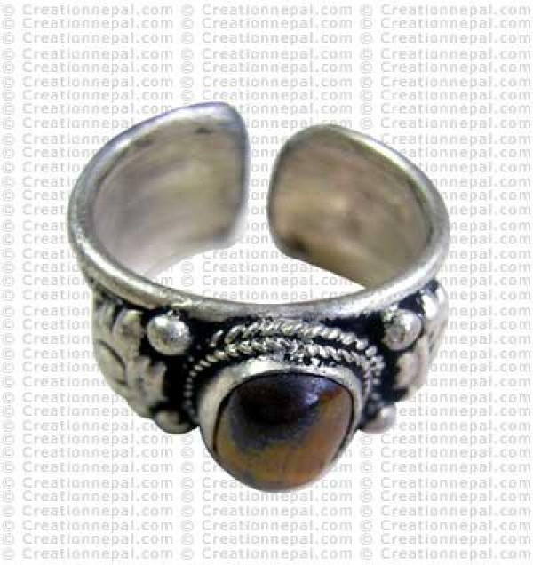 Tigereye stone finger ring