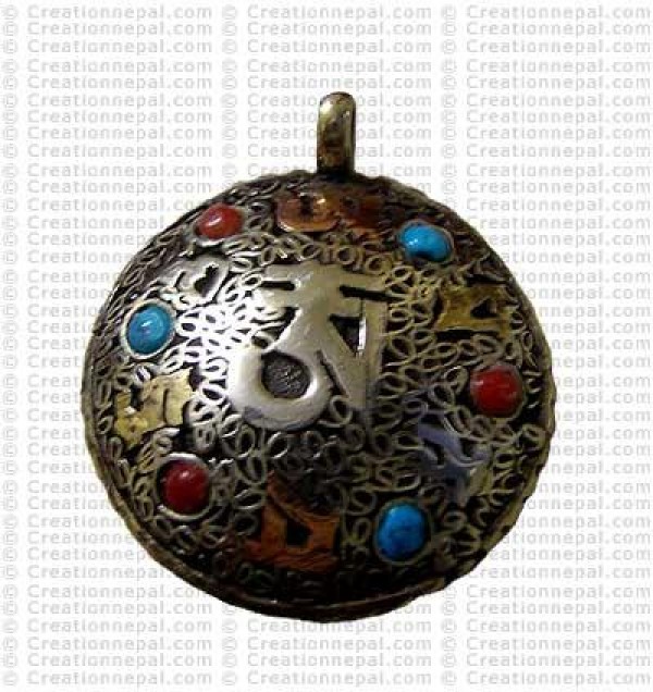Filigree OM Amulet 2
