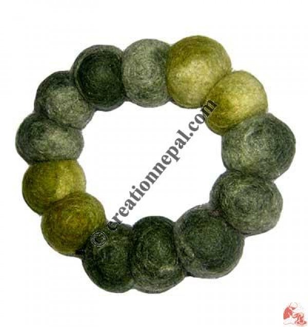 Tie-dye felt bracelet 11