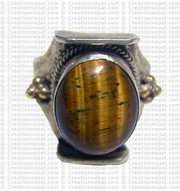 Tiger-eye Tibetan design fingering