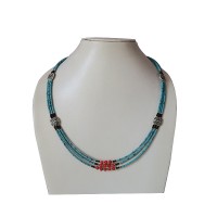 Decorated turquoise pote Tibetan necklace