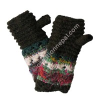 Stripes Dark-green tube gloves