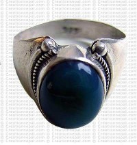 Onyx stone finger ring