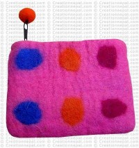 Six dots felt coin purse