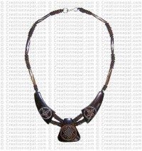 Knot-Dorje necklace 3