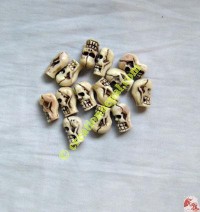 Skull beads (packet of 12 beads)