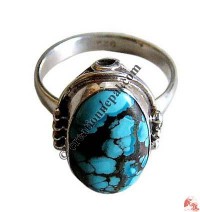 Oval shape turquoise silver finger ring 2