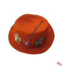 Three-flower round felt hat