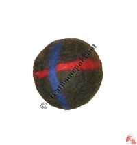 9 cm diameter felt ball