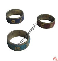 Mantra and stone chips brass finger ring