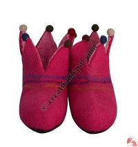 Ball decorated felt shoes4 - adult