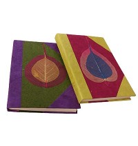 Leaves prints string close notebook