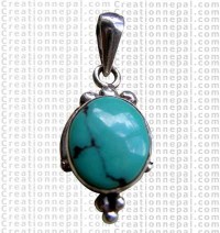 Small turquoise pendant 2