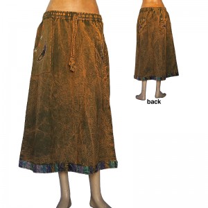Embroidered patch deco cotton skirt