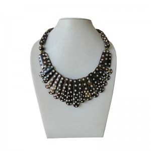 Bubbles prints bone beads necklaces