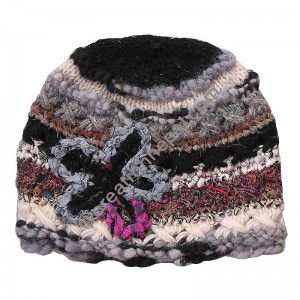 Wool-silk black star cap