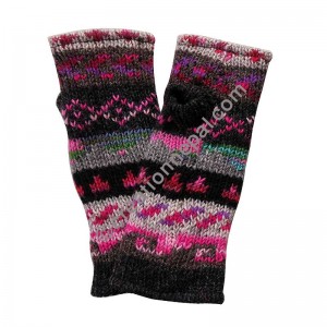 Pink pattern woolen hand warmer