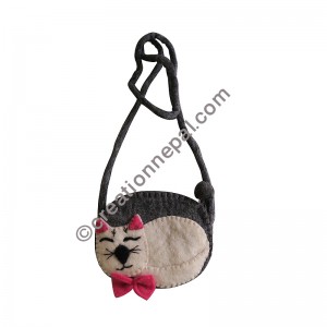 Cat design small felt bag