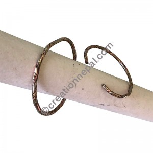 Mixed metal wire bangle