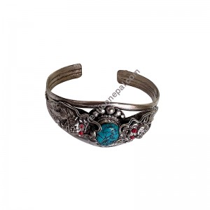 Dragon design front wide bangle