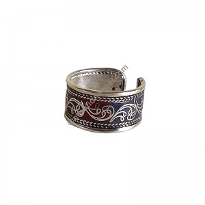 Colorful filigree finger ring
