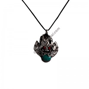 Dragon head pendant