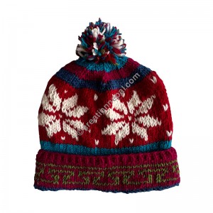 Woolen pompom flower cap