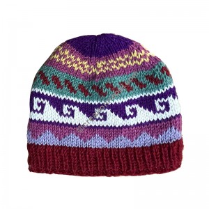 Stripes pattern woolen cap3