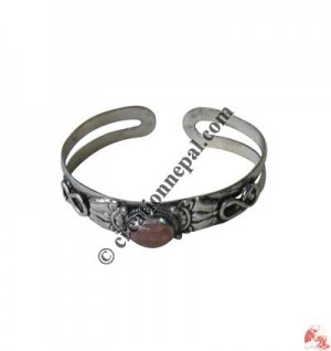 Single stone bangle5