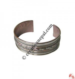 Braided design wide bangle1