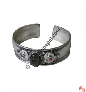 Single stone bangle6