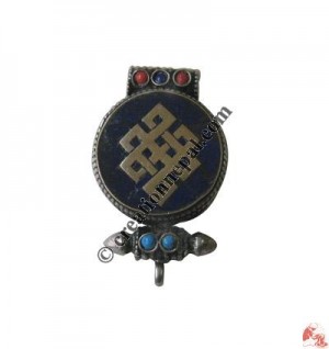 Endless knot ghau pendant