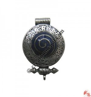 Stone setting filigree ghau pendant
