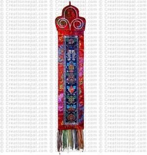 Auspicious signs wall hanging 1