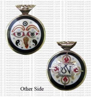 Buddha-eye Amulet 4