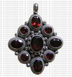 Multi stone pendant 2