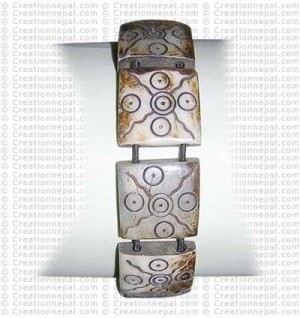 Circles design bracelet 1