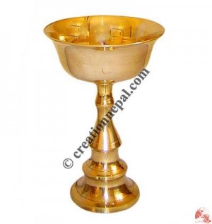 Plain medium butter lamp